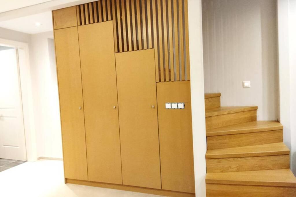 Afroditis'S & Makis'S Apartment 2 เลโอนีดีออน ภายนอก รูปภาพ