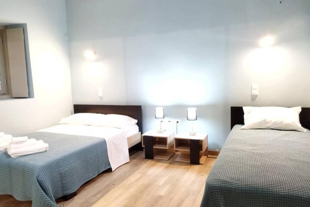 Afroditis'S & Makis'S Apartment 2 เลโอนีดีออน ภายนอก รูปภาพ